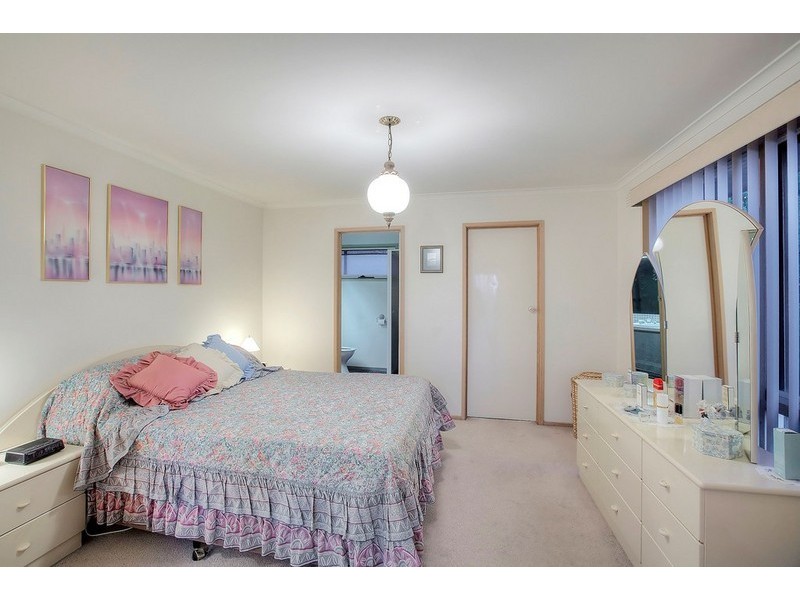 17 Sutherland Court, Endeavour Hills VIC 3802