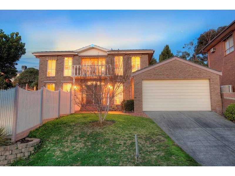17 Sutherland Court, Endeavour Hills VIC 3802