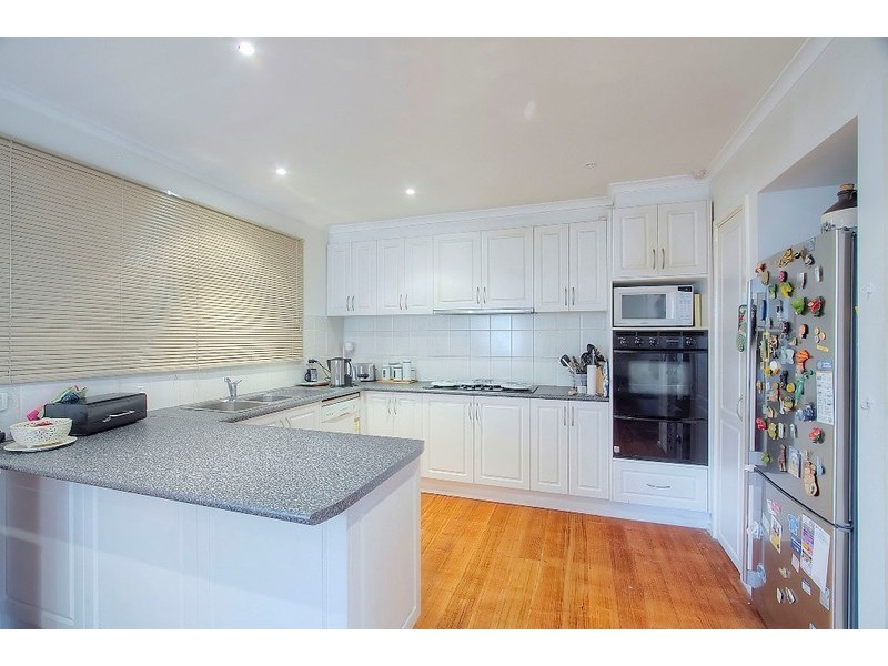 5 Facey Court, Noble Park North VIC 3174