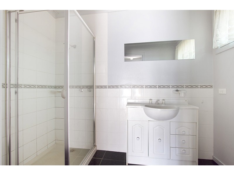 56 Charles Green Avenue, Endeavour Hills VIC 3802