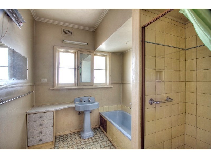 42A Stud Road, Dandenong VIC 3175