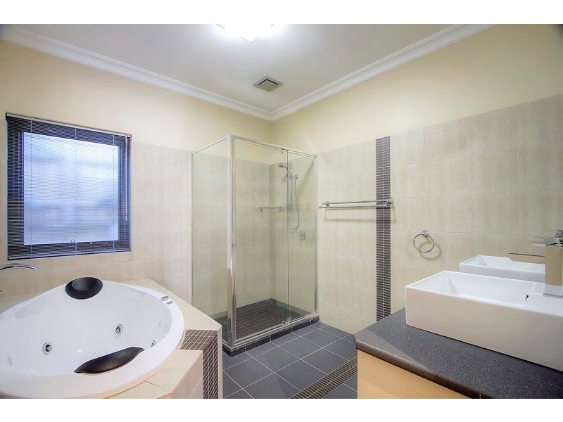 33 Soldiers Road, Berwick VIC 3806