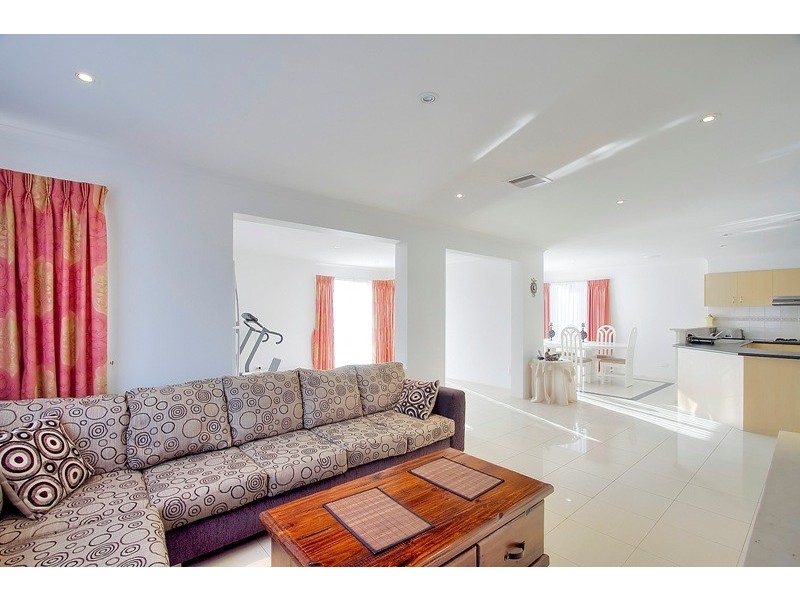 90 Homestead Road, Berwick VIC 3806