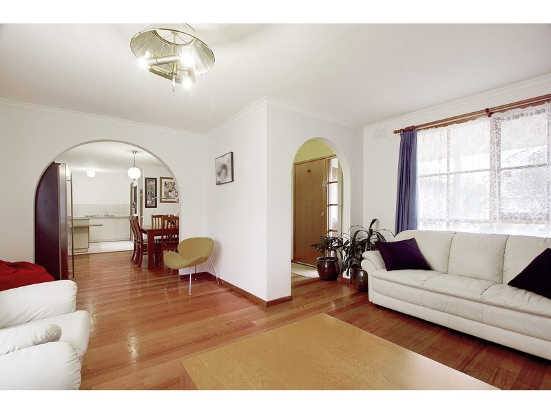 34 Lawson Way, Endeavour Hills VIC 3802