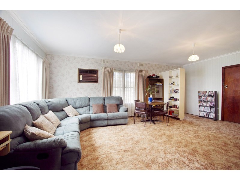 31 Ti Tree Drive, Doveton VIC 3177