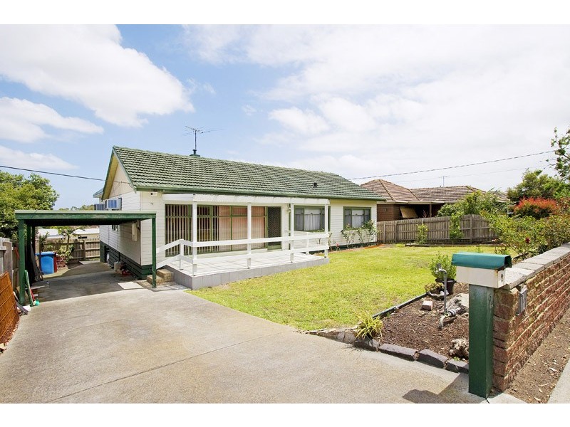 2 Goldlang Street, Dandenong VIC 3175