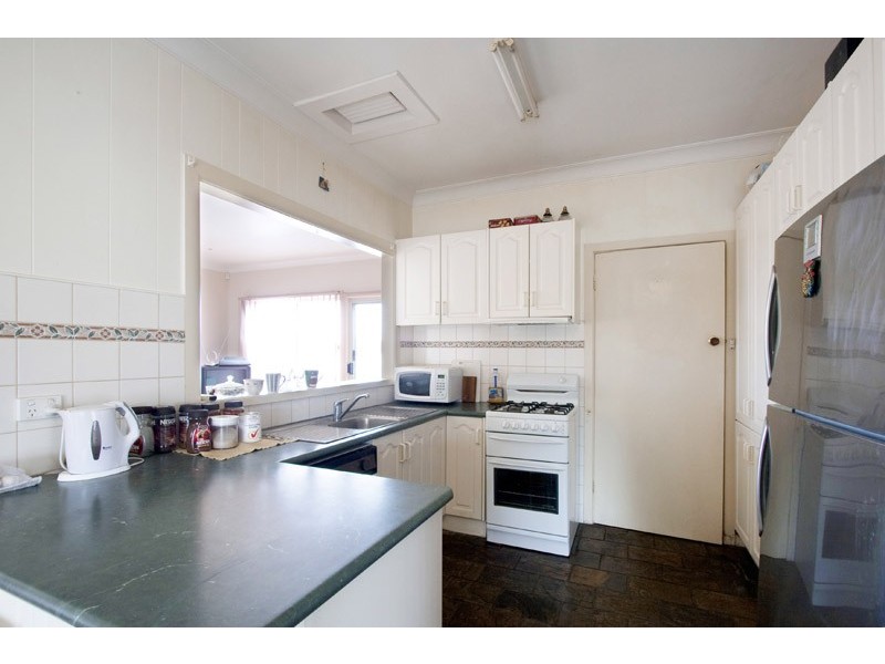 2 Goldlang Street, Dandenong VIC 3175