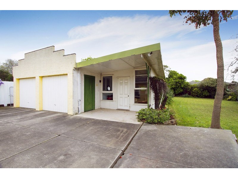 52 Jones Road, Dandenong VIC 3175