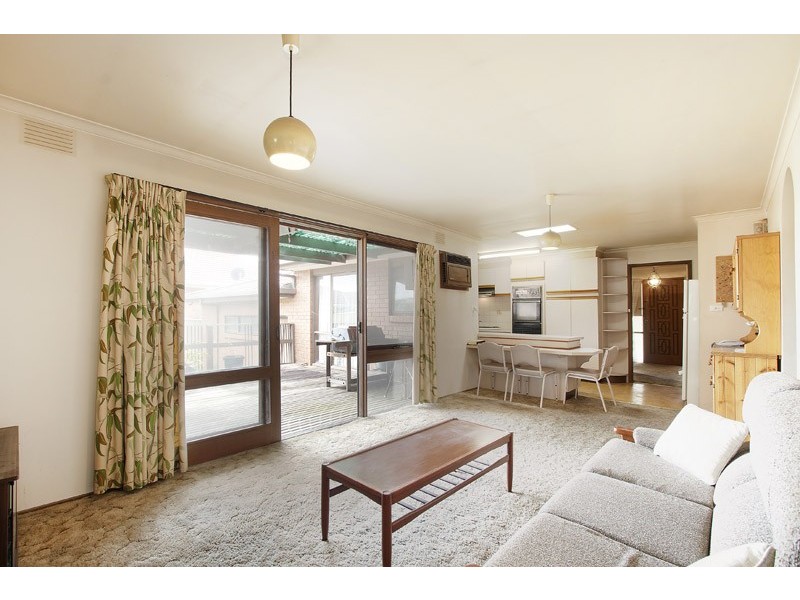 15 Arcadia Avenue, Hallam VIC 3803