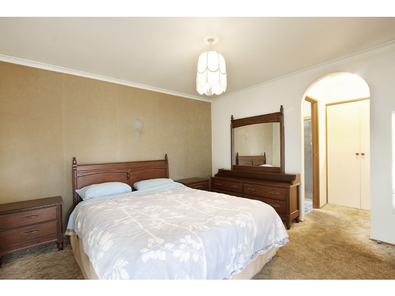 15 Arcadia Avenue, Hallam VIC 3803