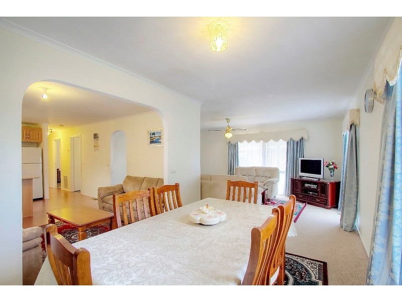 15 Glencaple Court, Endeavour Hills VIC 3802