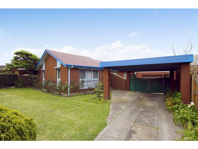 123 Rawdon Hill Drive, Dandenong North VIC 3175