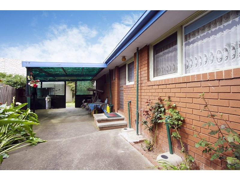 123 Rawdon Hill Drive, Dandenong North VIC 3175