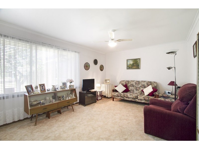 2/90 Clow Street, Dandenong VIC 3175