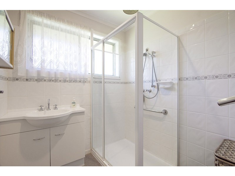 2/90 Clow Street, Dandenong VIC 3175
