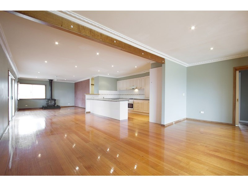 12 Philip Road, Hallam VIC 3803