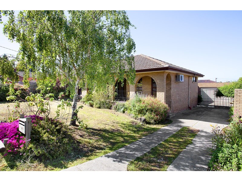 8 Isobella Court, Dandenong North VIC 3175