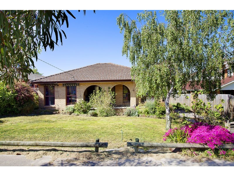 8 Isobella Court, Dandenong North VIC 3175