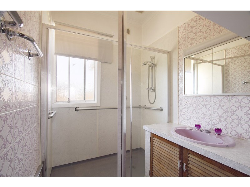 21 Paperbark Street, Doveton VIC 3177