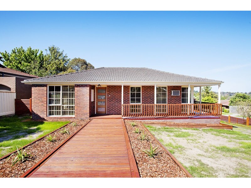 29 Robert Molyneux Avenue, Endeavour Hills VIC 3802