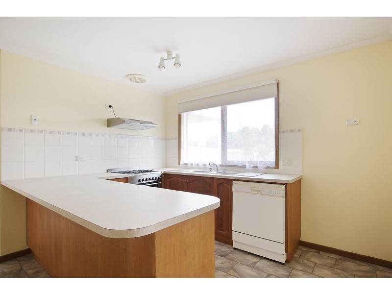 4 Redwood Court, Narre Warren VIC 3805
