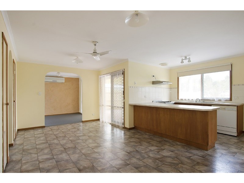 4 Redwood Court, Narre Warren VIC 3805