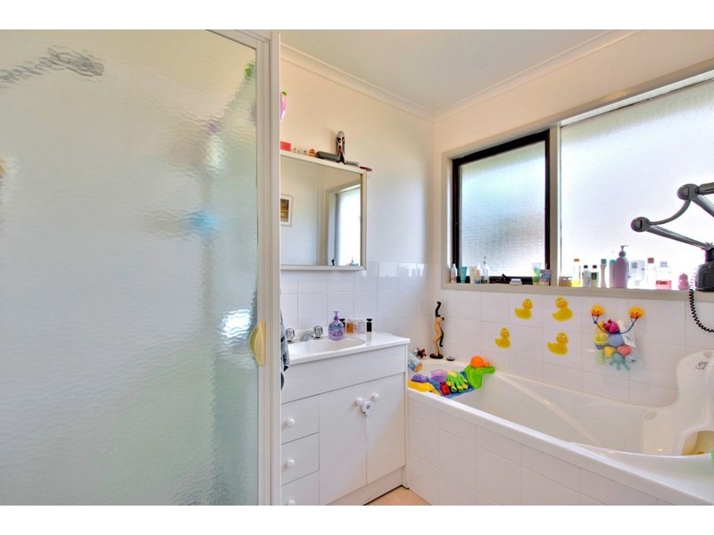 1 Baileyana Drive, Endeavour Hills VIC 3802