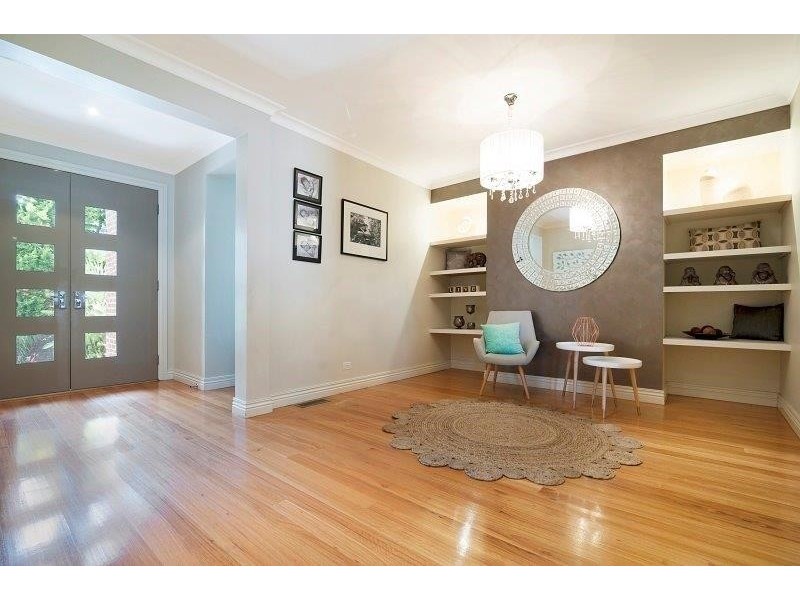 19A West Vista Place, Narre Warren North VIC 3804