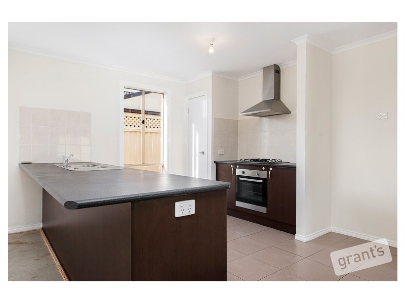 66 Bluehills Boulevard, Pakenham VIC 3810