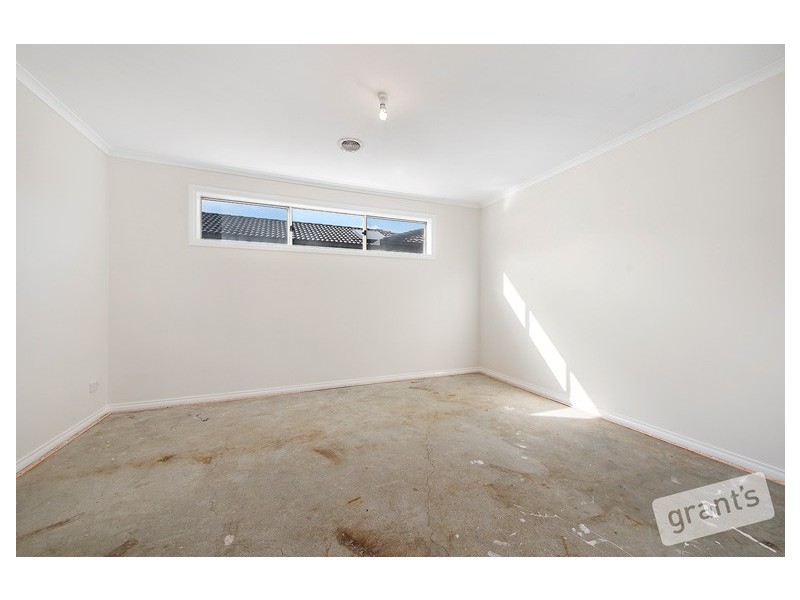 66 Bluehills Boulevard, Pakenham VIC 3810