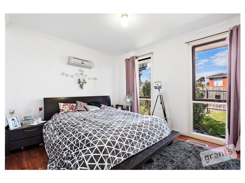 25 Kerrison Drive, Hampton Park VIC 3976