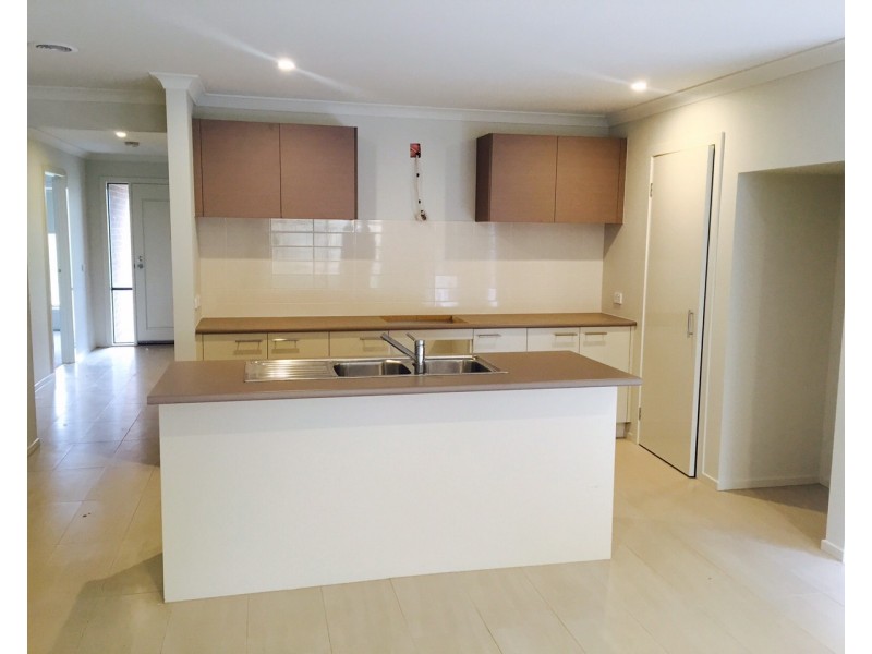 147 Soldiers Road, Berwick VIC 3806