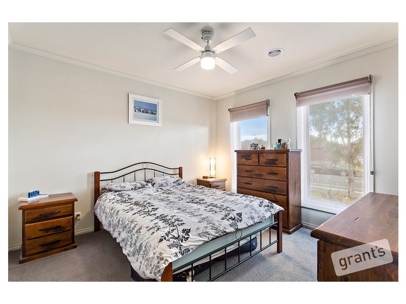 101 Selandra Boulevard, Clyde North VIC 3978