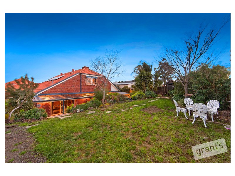38 Windsor Drive, Beaconsfield VIC 3807