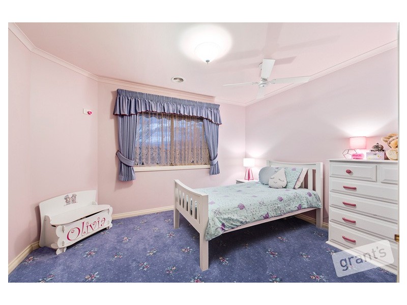 38 Windsor Drive, Beaconsfield VIC 3807