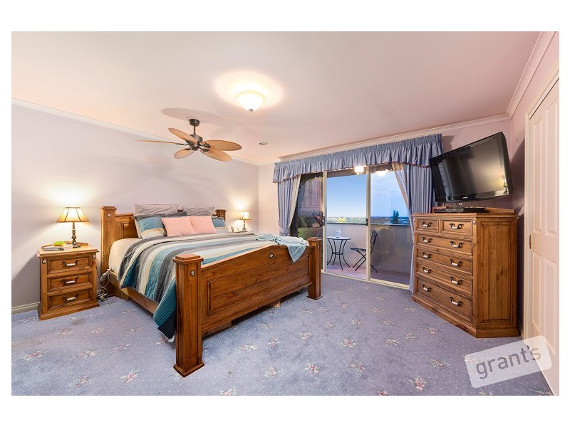 38 Windsor Drive, Beaconsfield VIC 3807