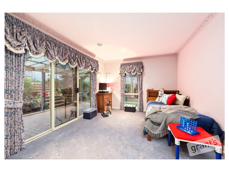 38 Windsor Drive, Beaconsfield VIC 3807