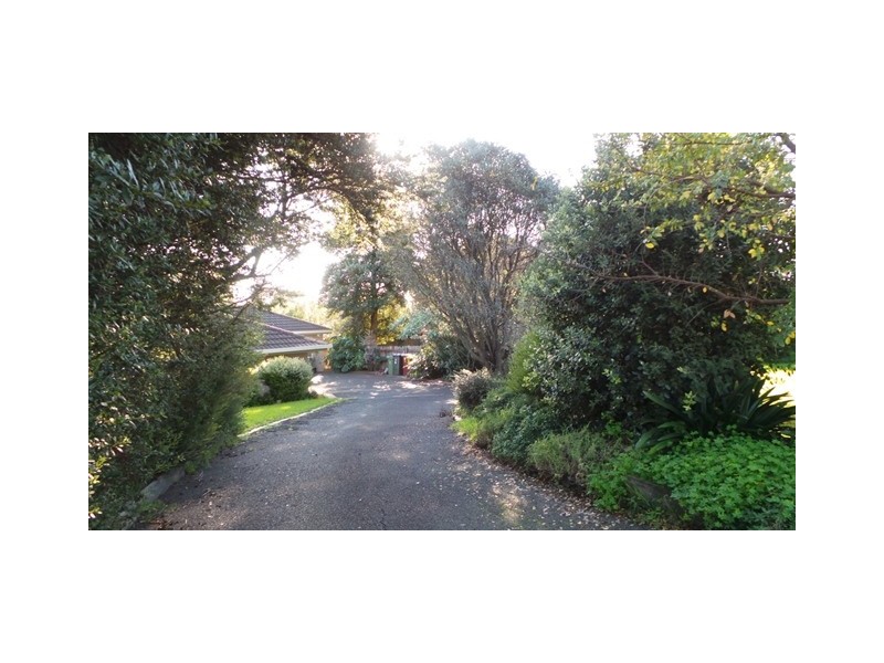 56 Strathavan Drive, Berwick VIC 3806