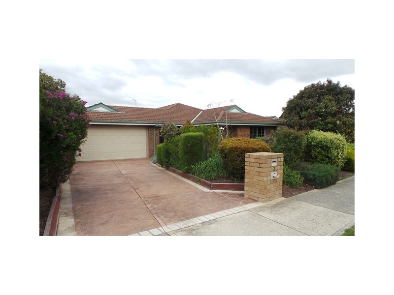 3 Kendall Drive, Narre Warren VIC 3805