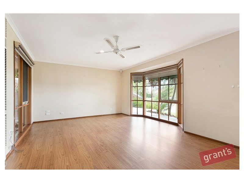 5 Garnet Close, Narre Warren VIC 3805