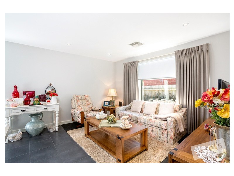 17A Collins Crescent, Berwick VIC 3806