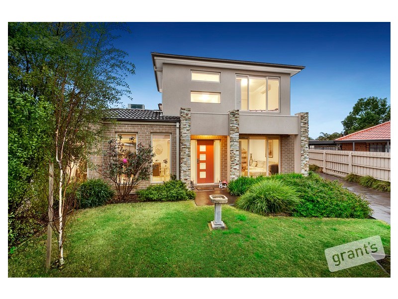 1/4 Daniher Close, Berwick VIC 3806