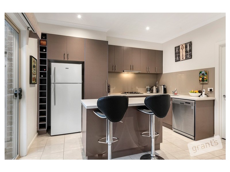 1/4 Daniher Close, Berwick VIC 3806