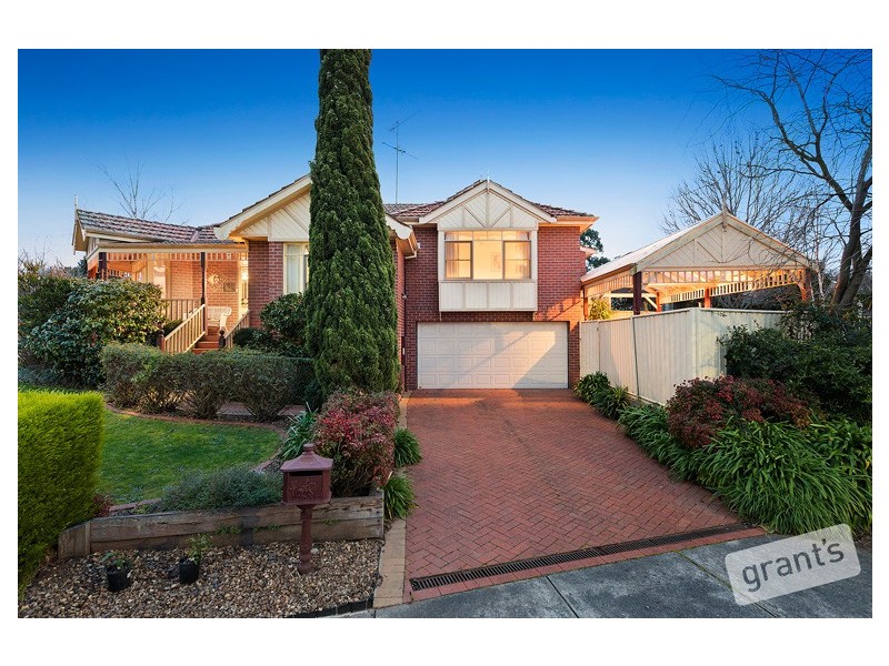 1A Michael Court, Berwick VIC 3806