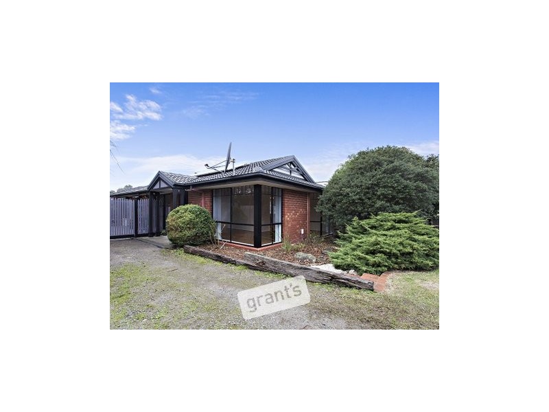 19 Nana Walk, Narre Warren South VIC 3805