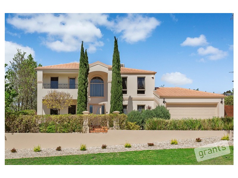 12 John Joseph Court, Narre Warren North VIC 3804