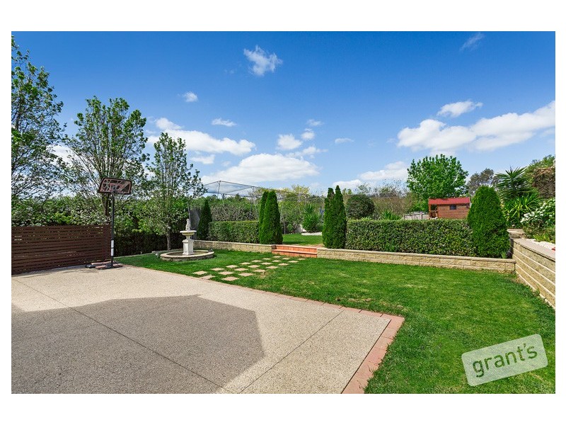 12 John Joseph Court, Narre Warren North VIC 3804