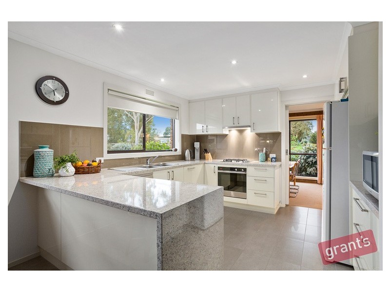 32 Hewson Street, Nyora VIC 3987