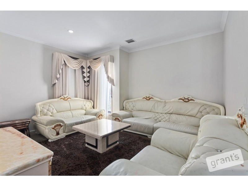 60 Park Orchard Drive, Pakenham VIC 3810