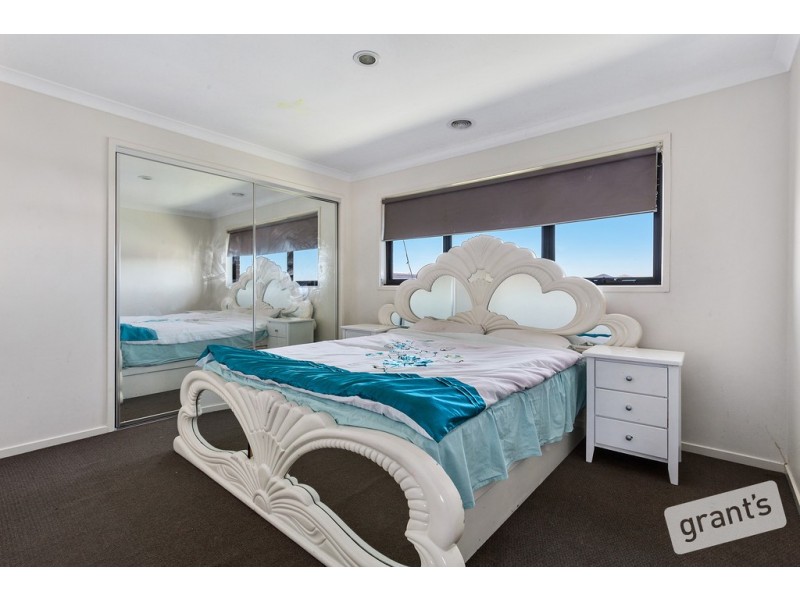 60 Park Orchard Drive, Pakenham VIC 3810